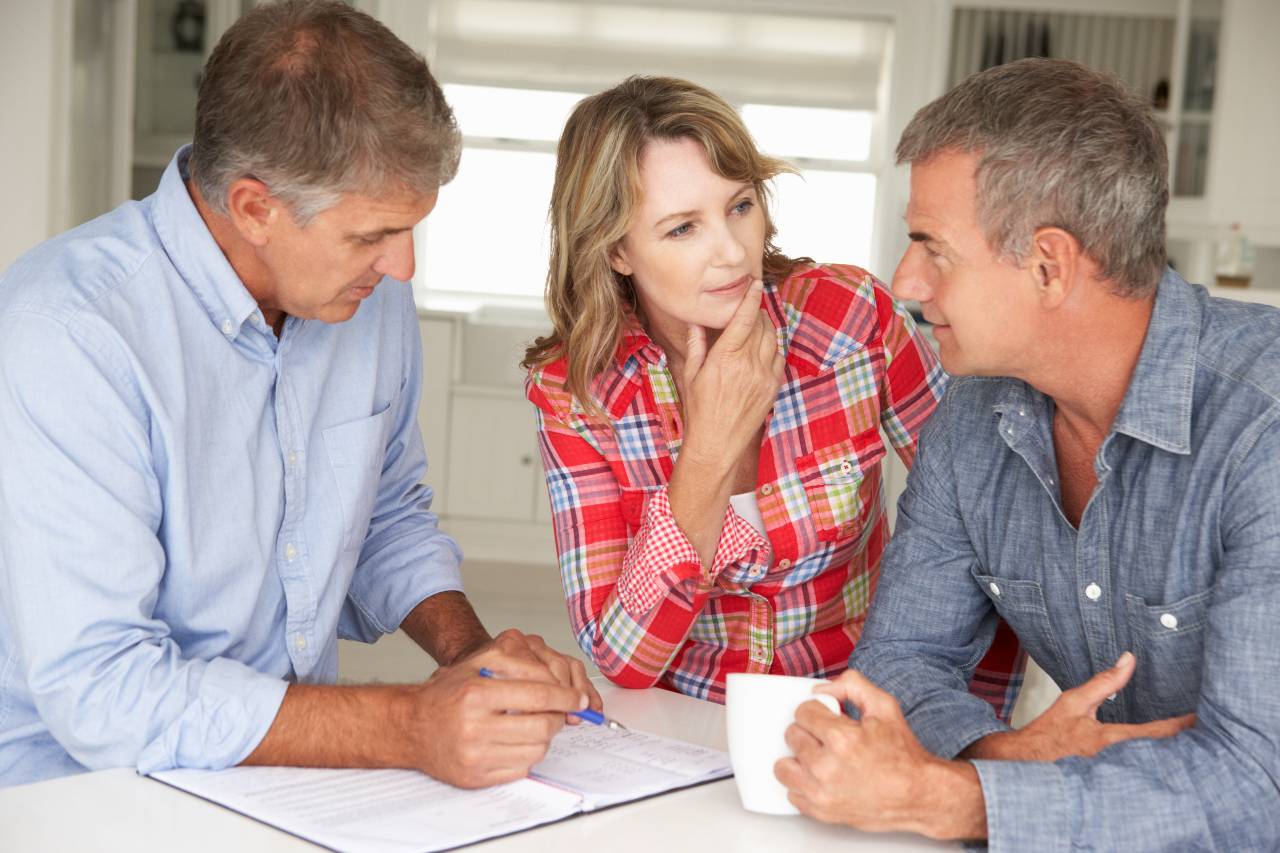 Hero image for Discerning choices: the factors driving investors to change providers in 2025